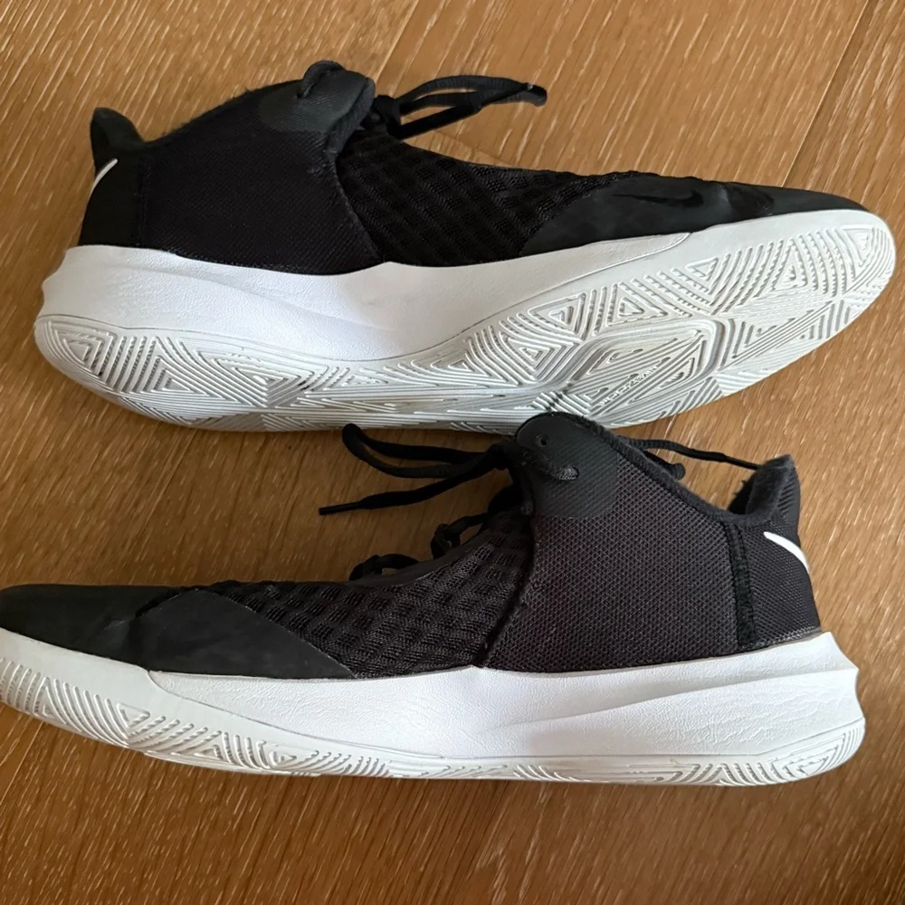 Nike Black and White Zoom Hyperspeed Volleyball Court Sneakers
